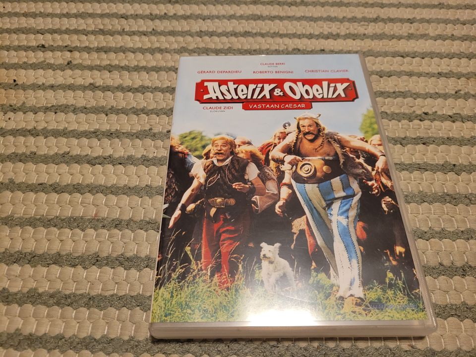 DVD Asterix & Obelix Vastaan Caesar