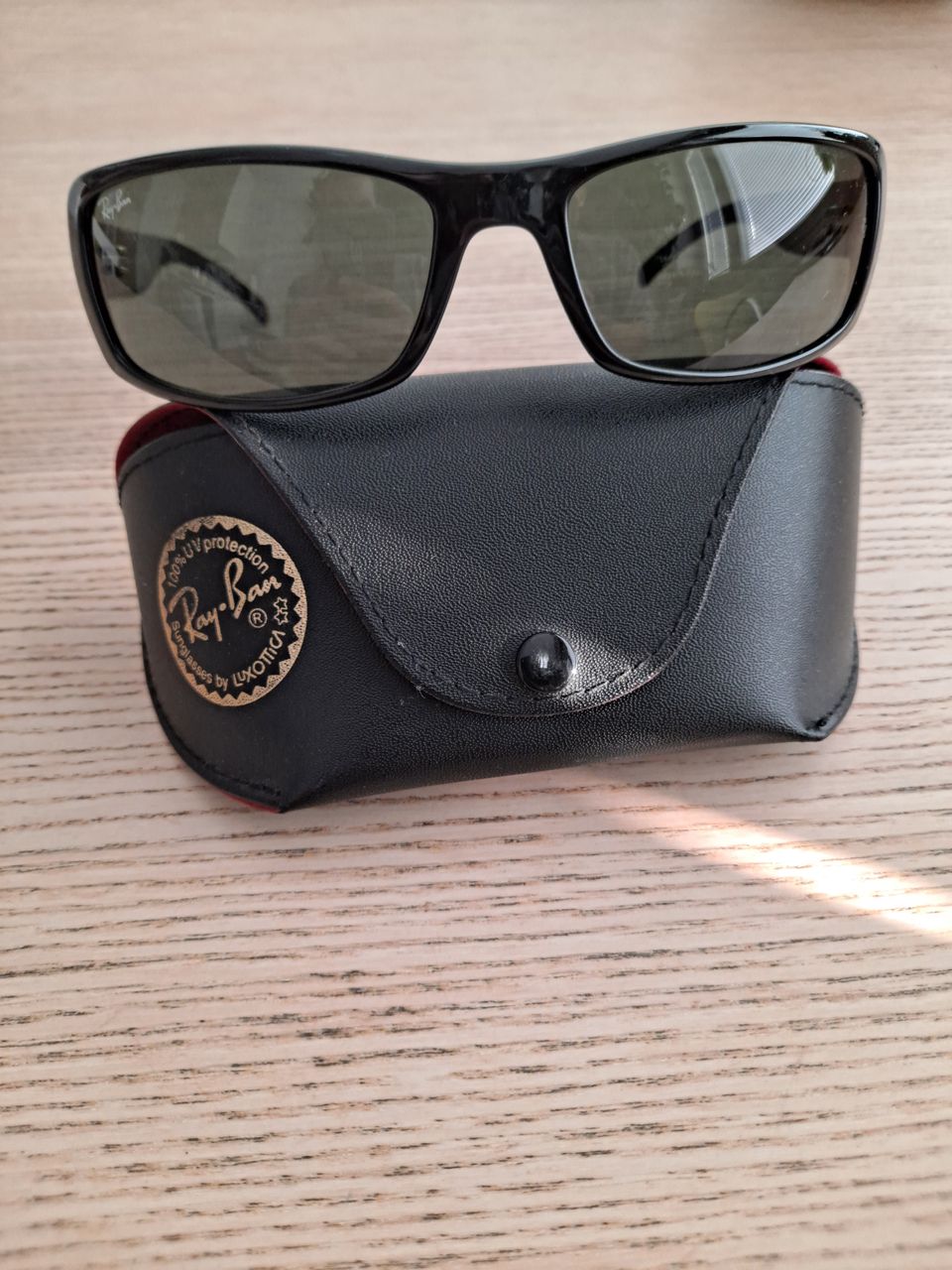 Ray-Ban 4088 601