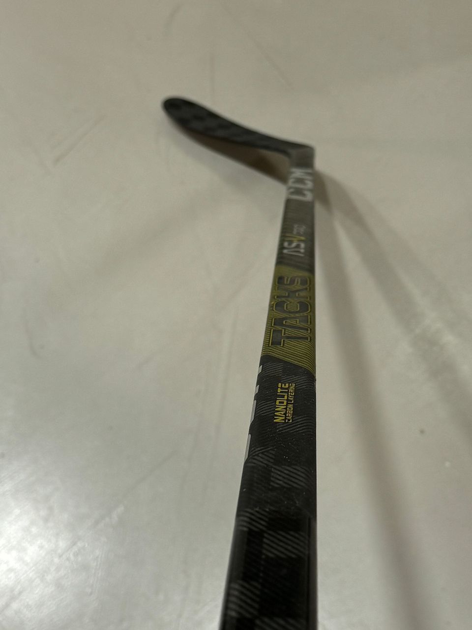 CCM AS-V Pro maila L 40 P28