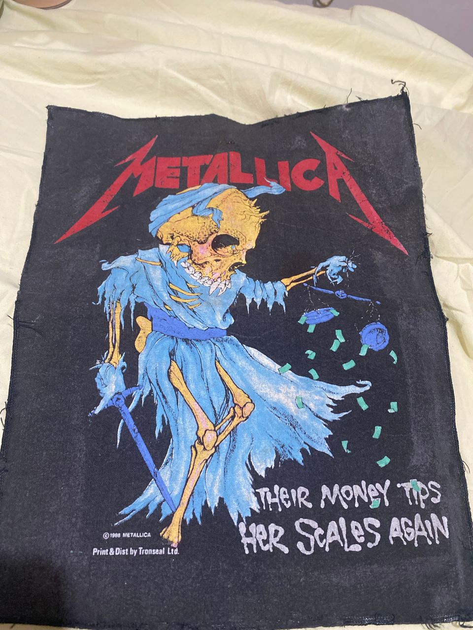 Metallica kangasjuliste