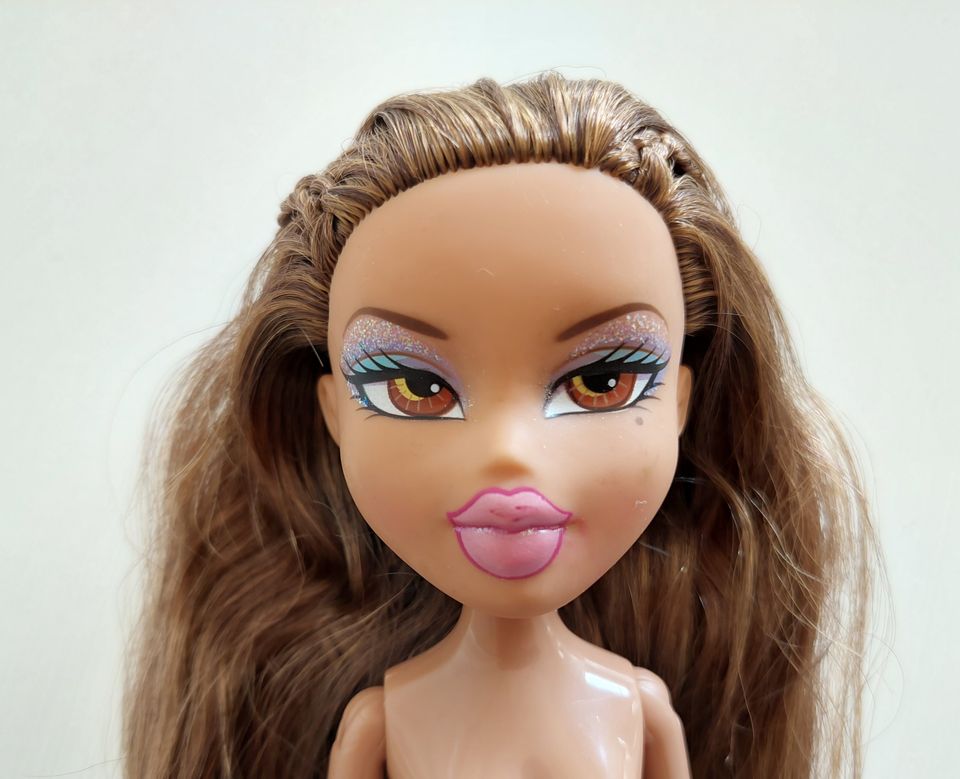 Bratz Play Sportz Yasmin (ei vaatteita)