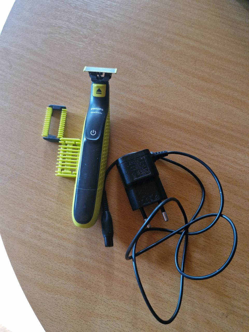 Philips OneBlade partakone