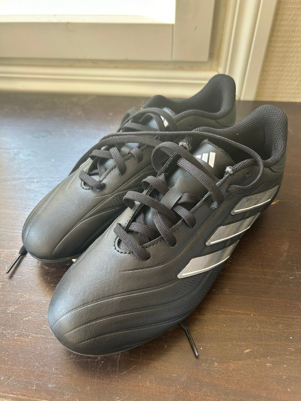 Tuliterät Adidas Pure COPA nappikset