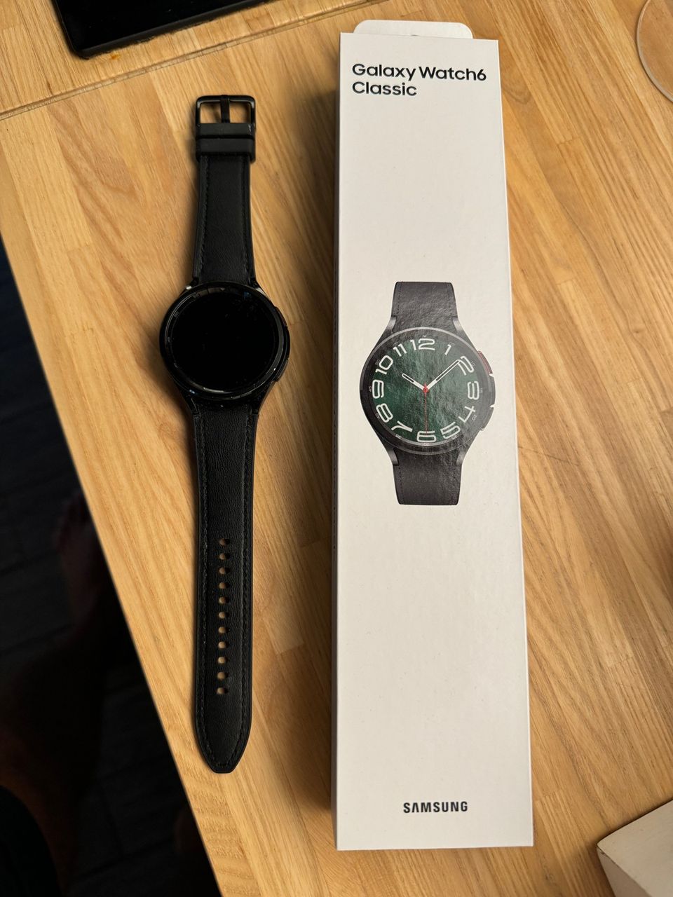 Galaxy watch 6classic  LTE 47mm musta