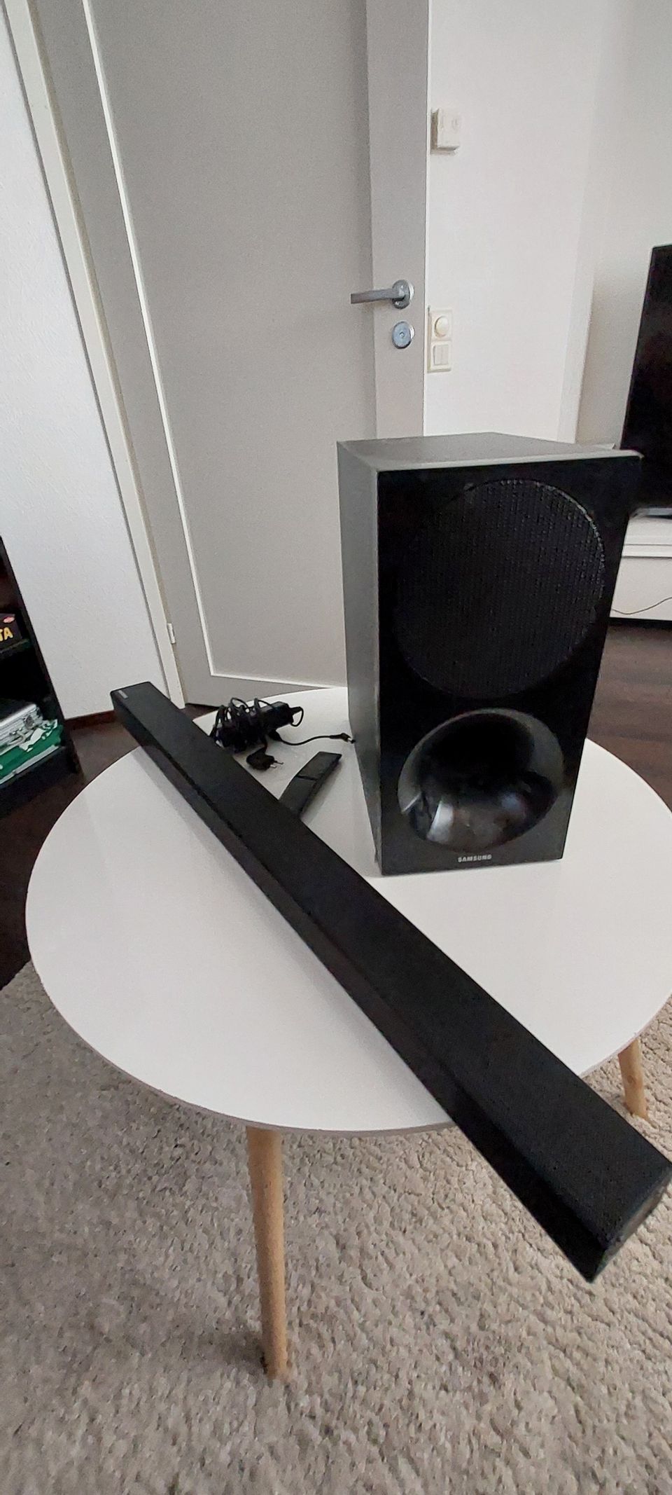 Samsung soundbar + subbari HW-M460