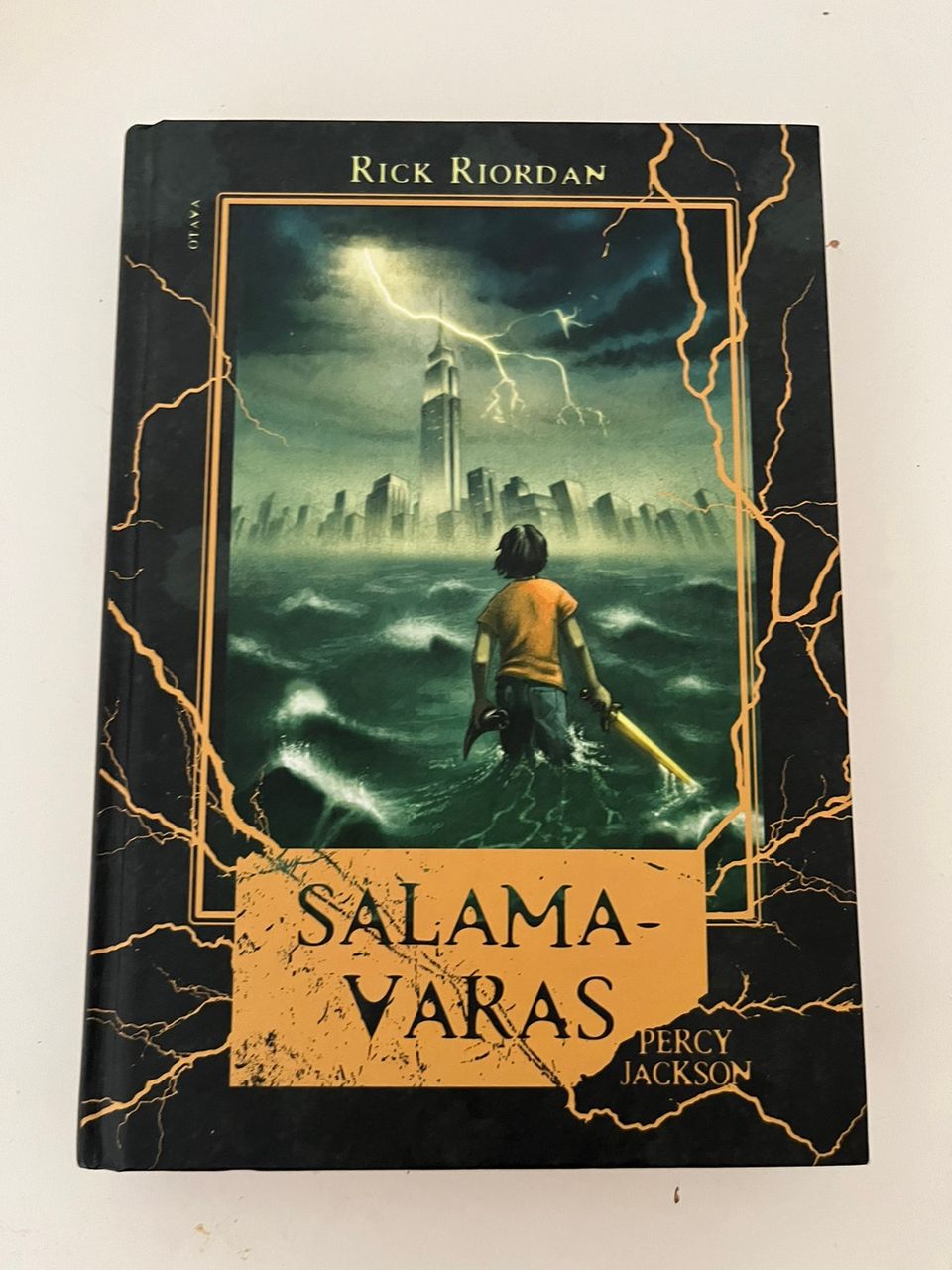 Rick Riordan - Salamavaras