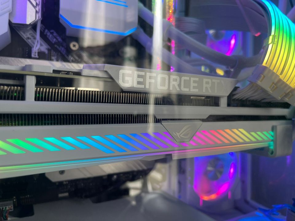 ROG Strix 3080 OC White Edition