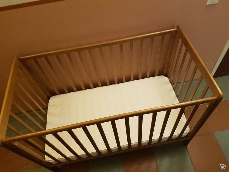 Pinnasänky + patja 60x120 - baby bed