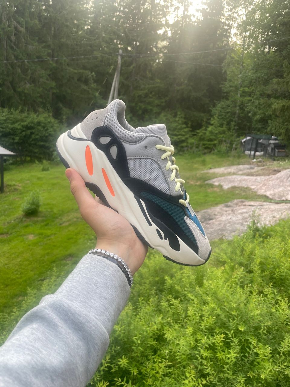 Yeezy boost 700 ”wave runner”