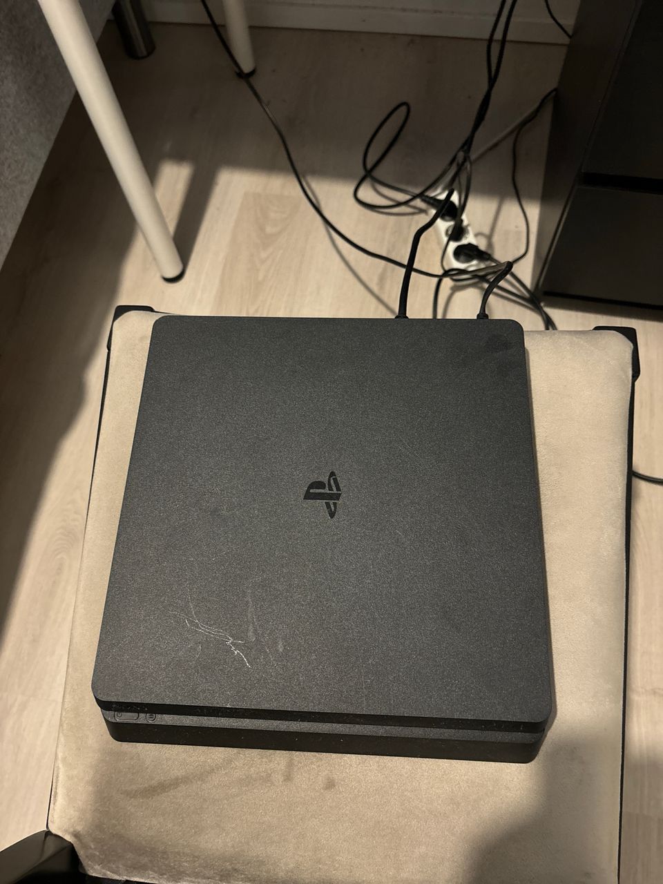 Ps4 slim