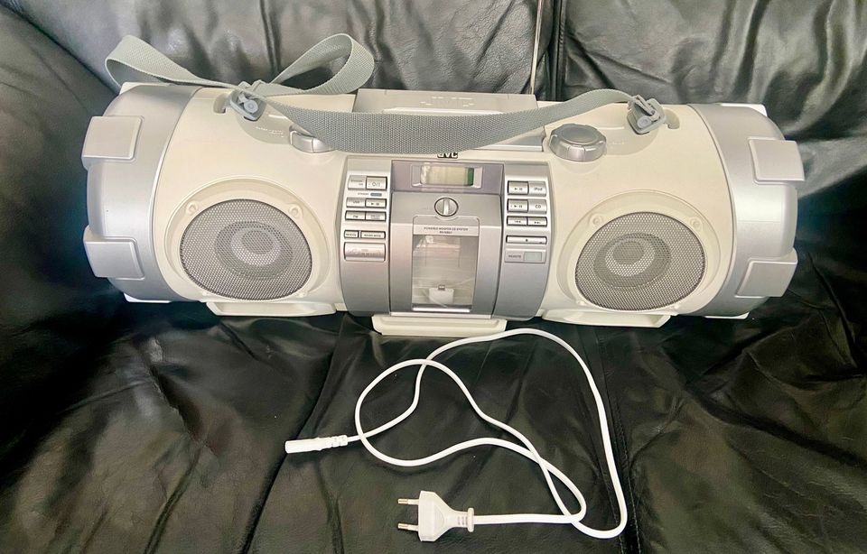 JVC Boombox RV-NB51W, hieno