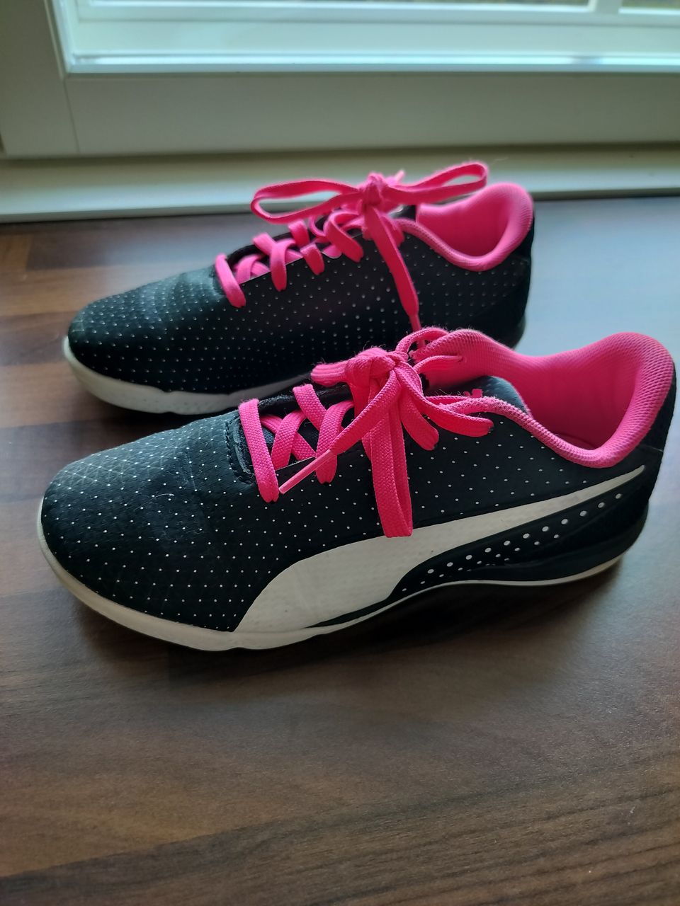 Puma sisäpelikengät, koko 34