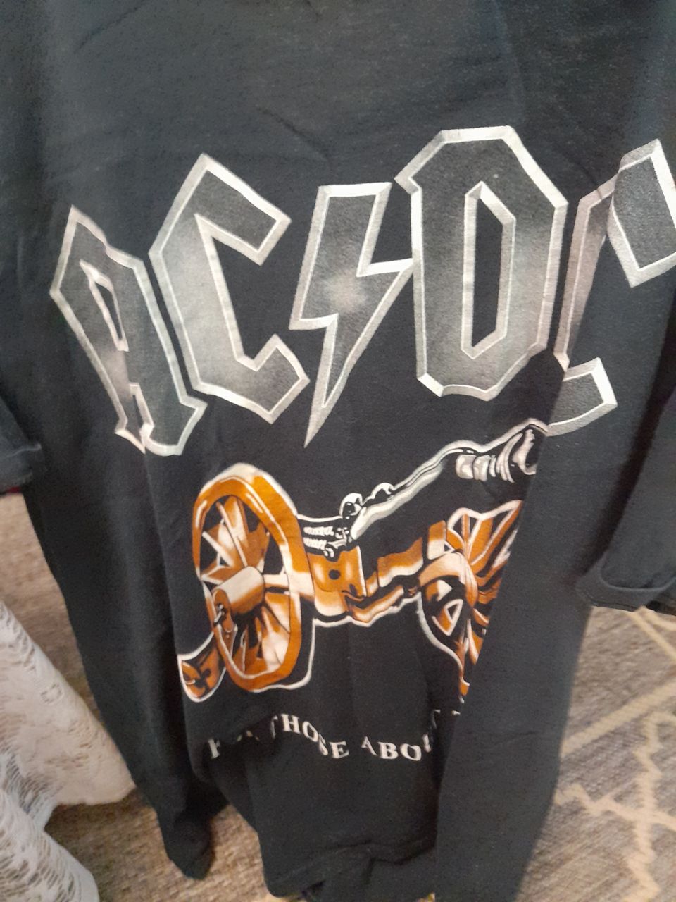 Acdc hard rock t paitoja 2 kpl.