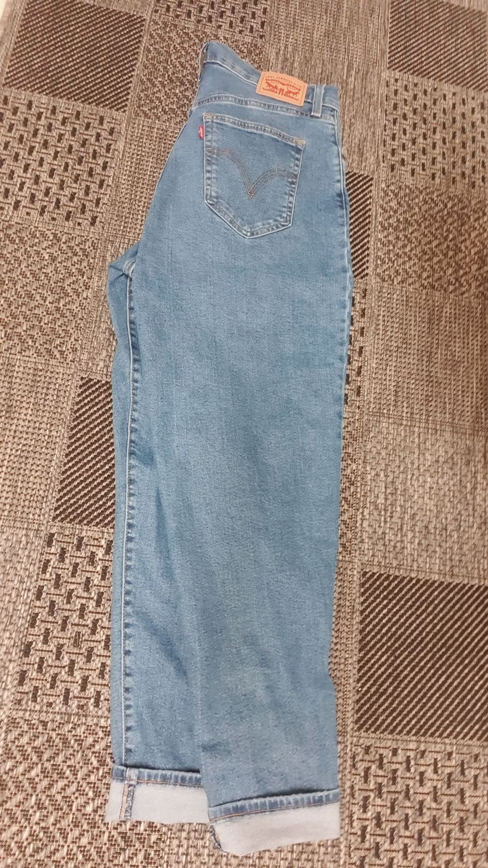 LEVIS momjeans 30x29