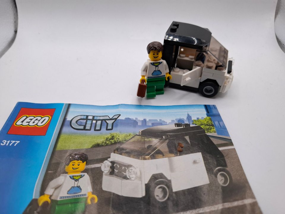 Lego City 3177 small car