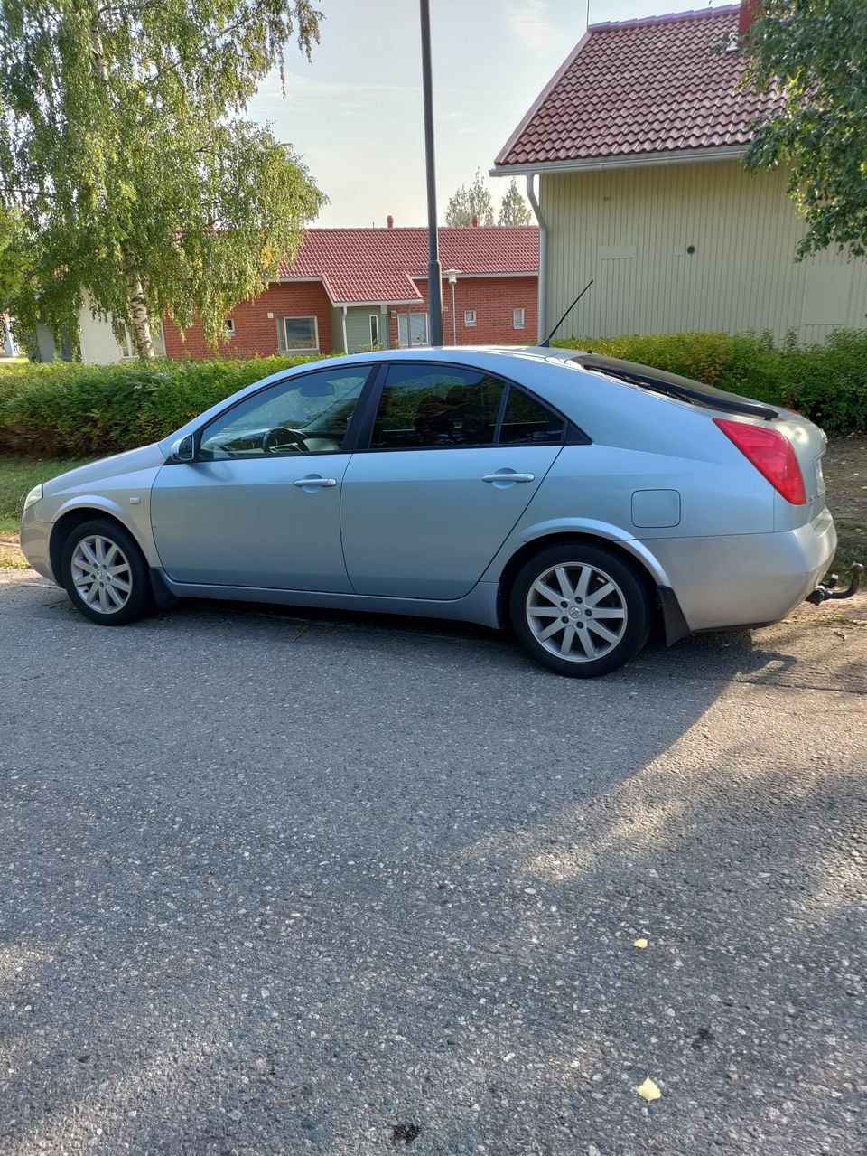 Vaihdetaan Nissan primera laatu puhelimeen