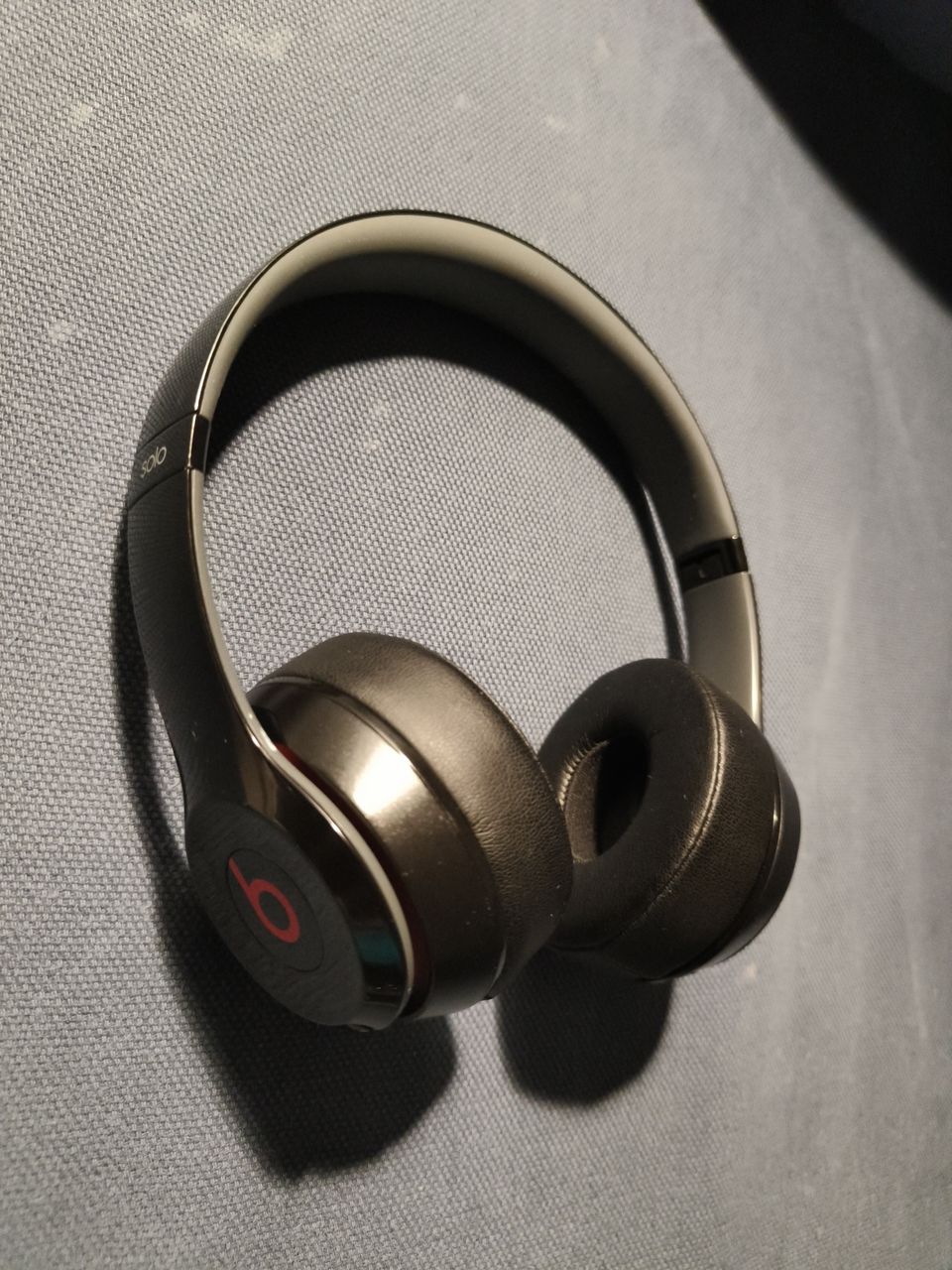 Beats Solo 2 Wireless kuulokkeet