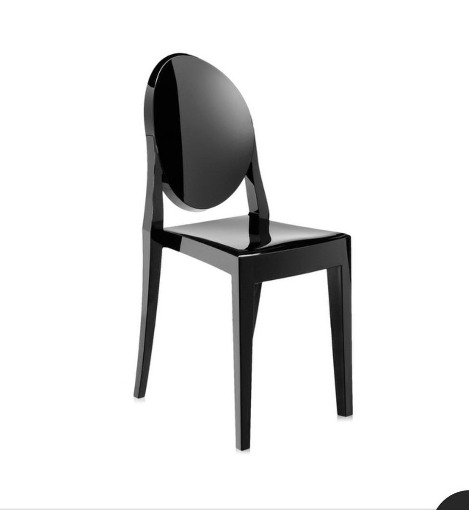 Philippe Starck Victoria Ghost musta tuoli 150€ kpl