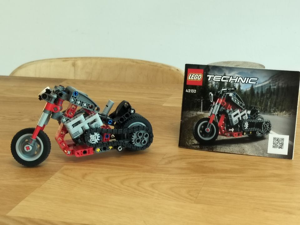 Lego TECHNIC, Motorcycle