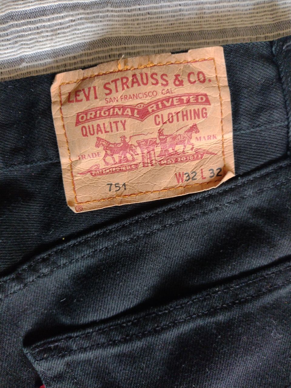 Levis