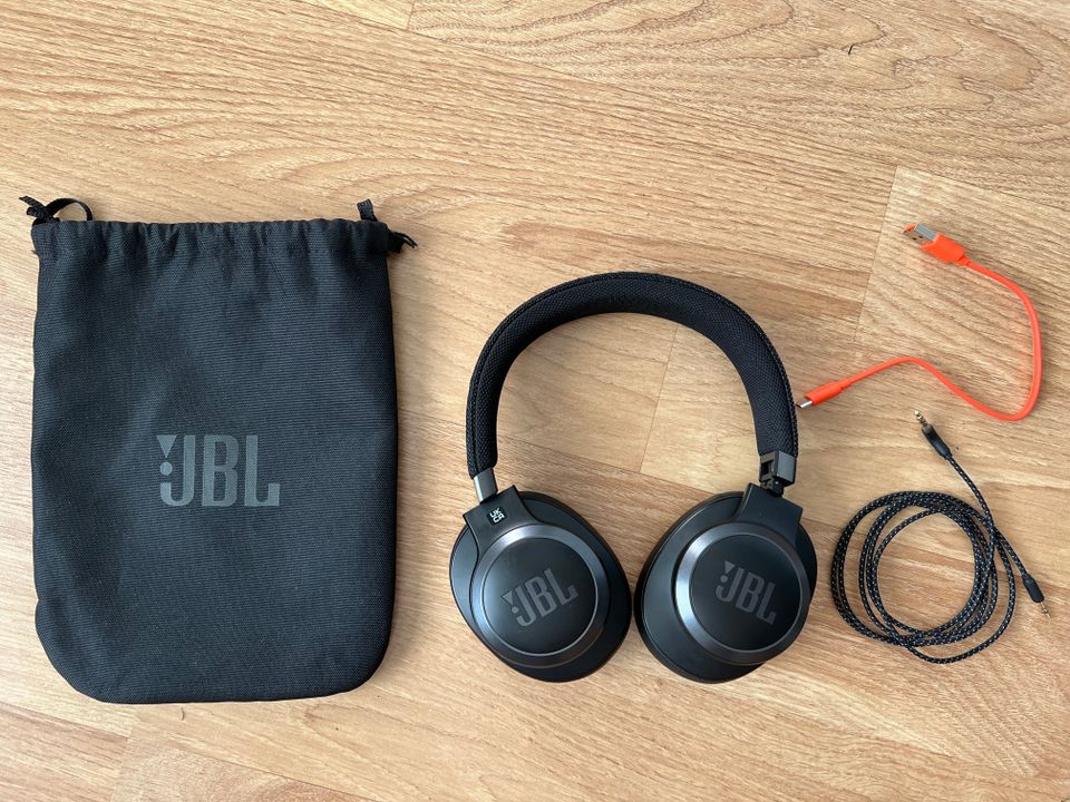 JBL Live 660NC vastamelukuulokkeet