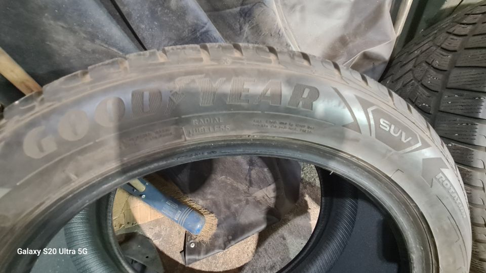 Goodyear UltraGrip Ice Gen-1