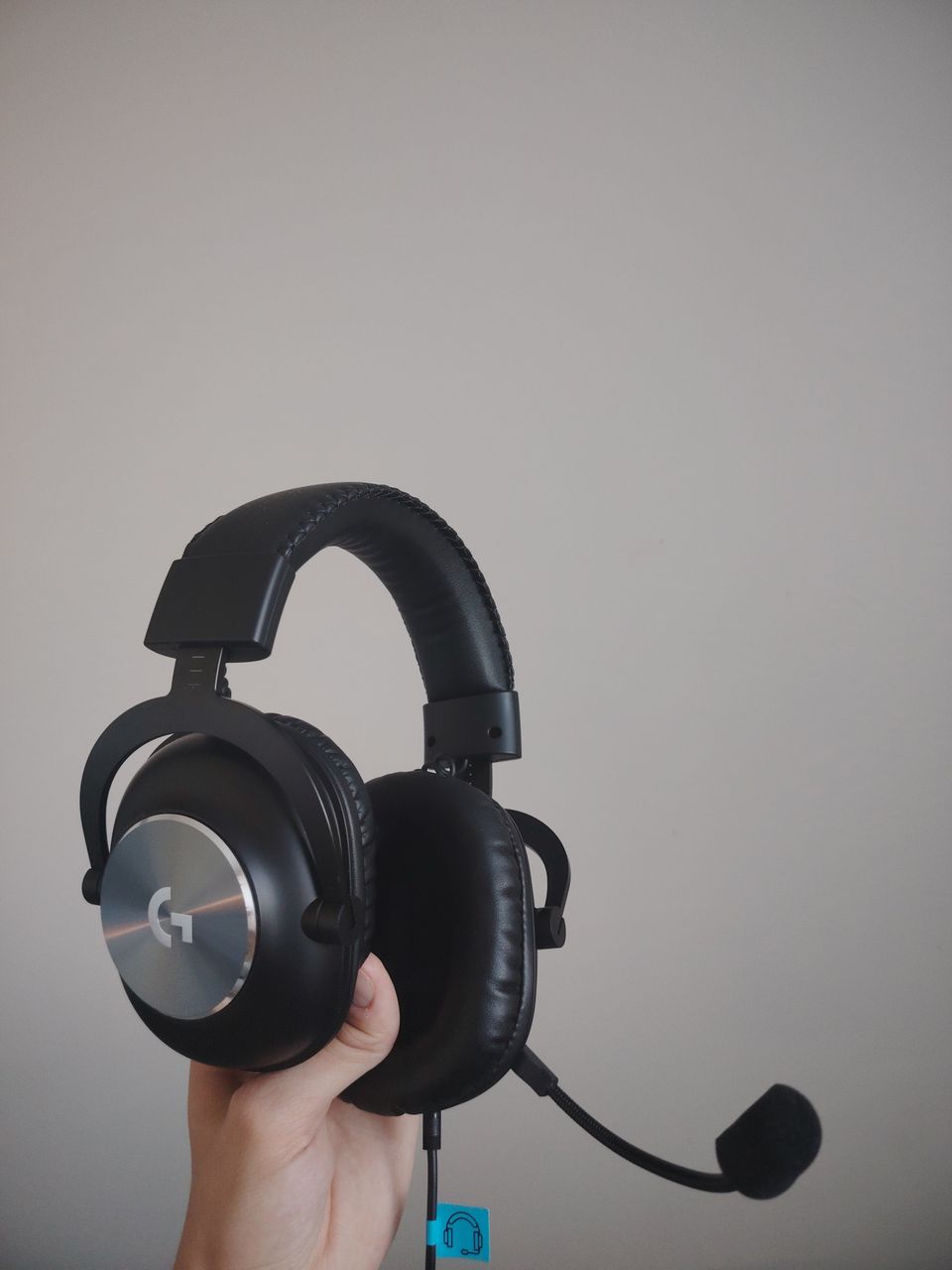 Headset (kuulokkeet+mikrofoni)