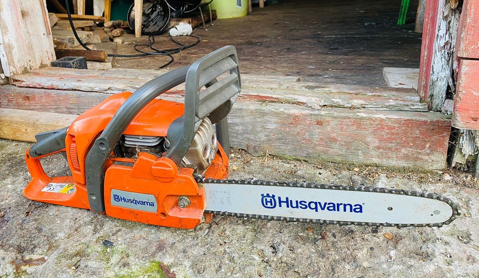 Moottorisaha Husqvarna