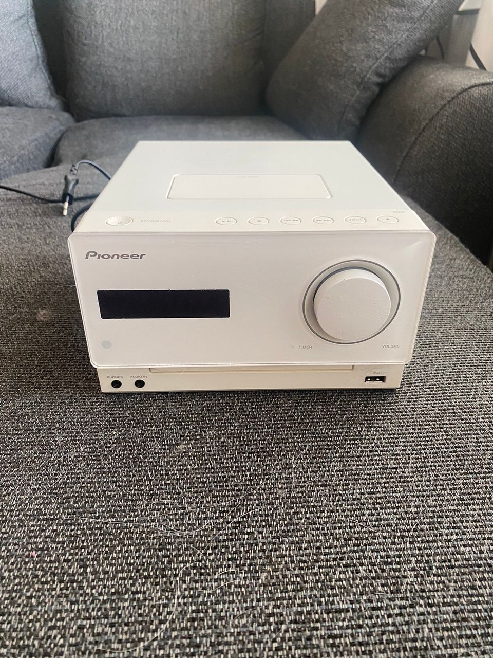 Pioneer X-CM31 CD-vastaanotinjärjestelmä