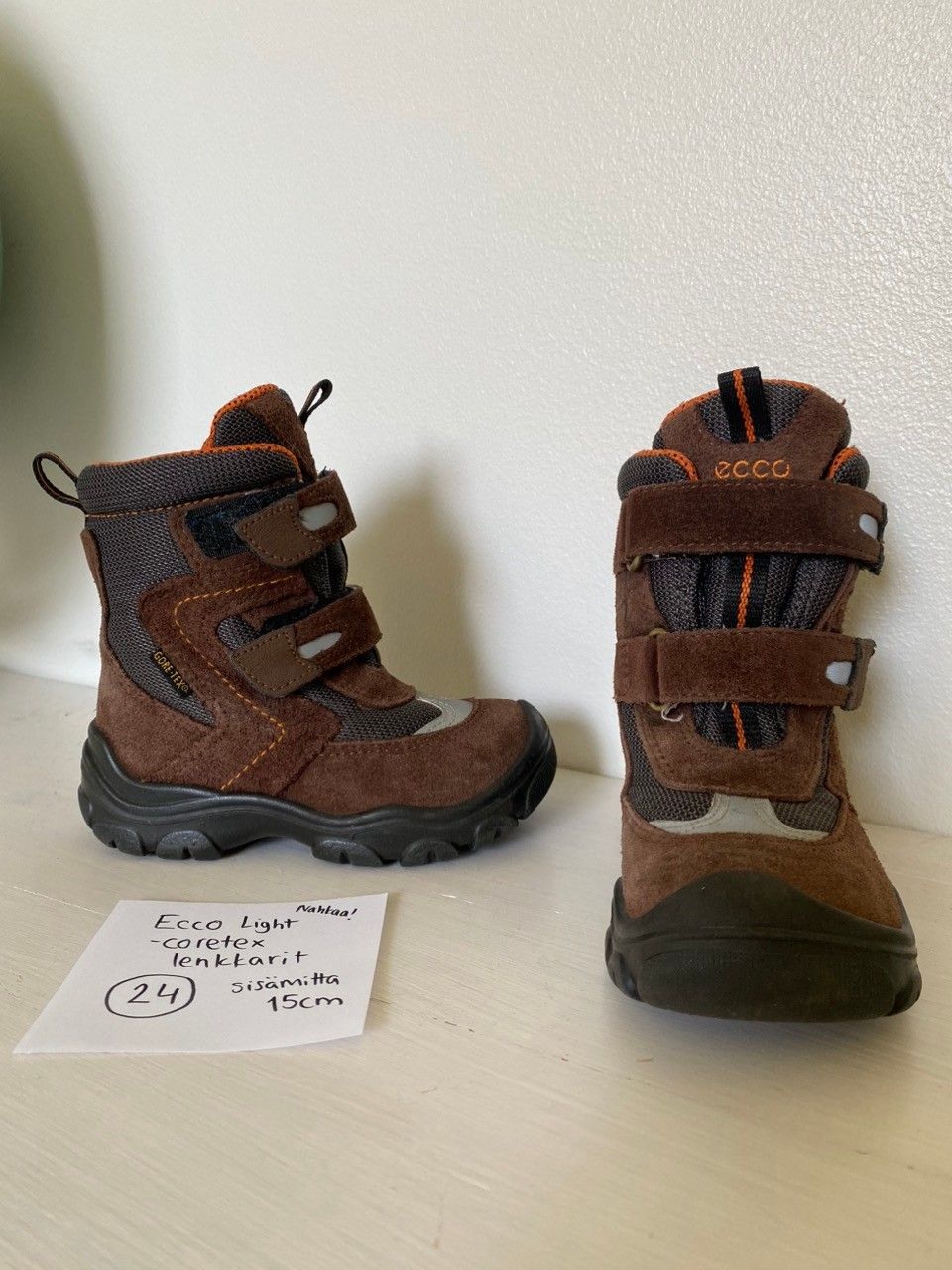 Ecco Light goretex kengät koko24