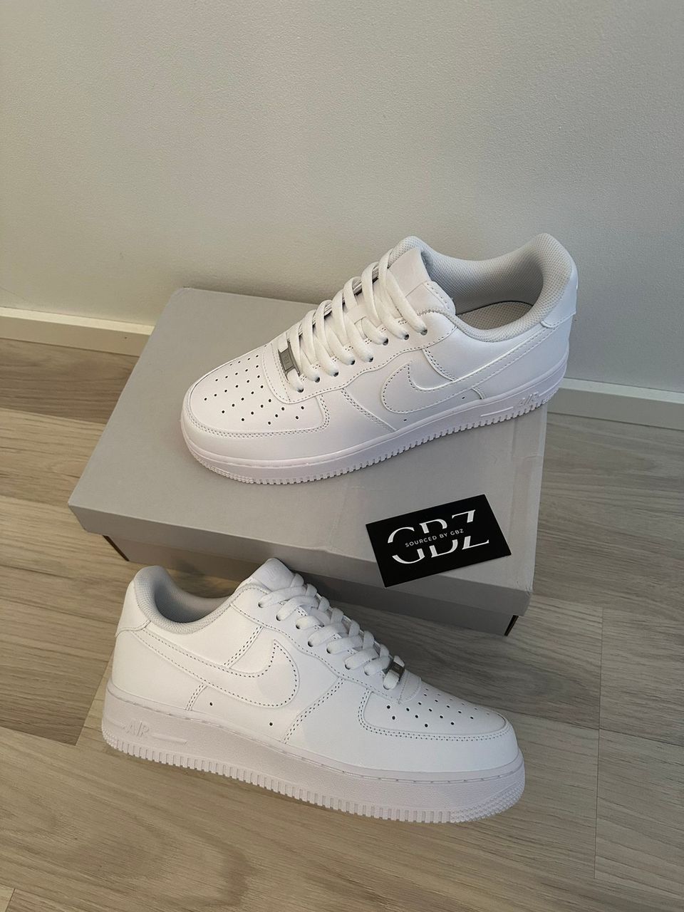 Nike Air Force 1 White + Crease Protectors