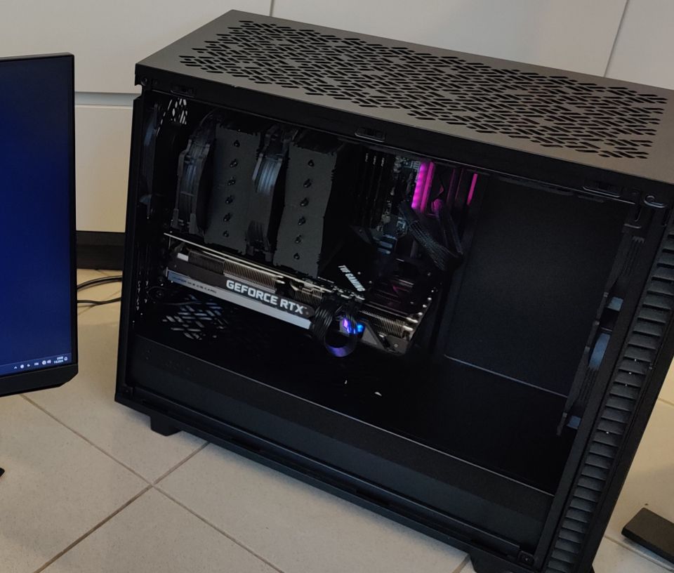 Pelitietokone - Ryzen 7 5800x, RTX 3070ti, 32GB RAM, 2.5TB NVMe