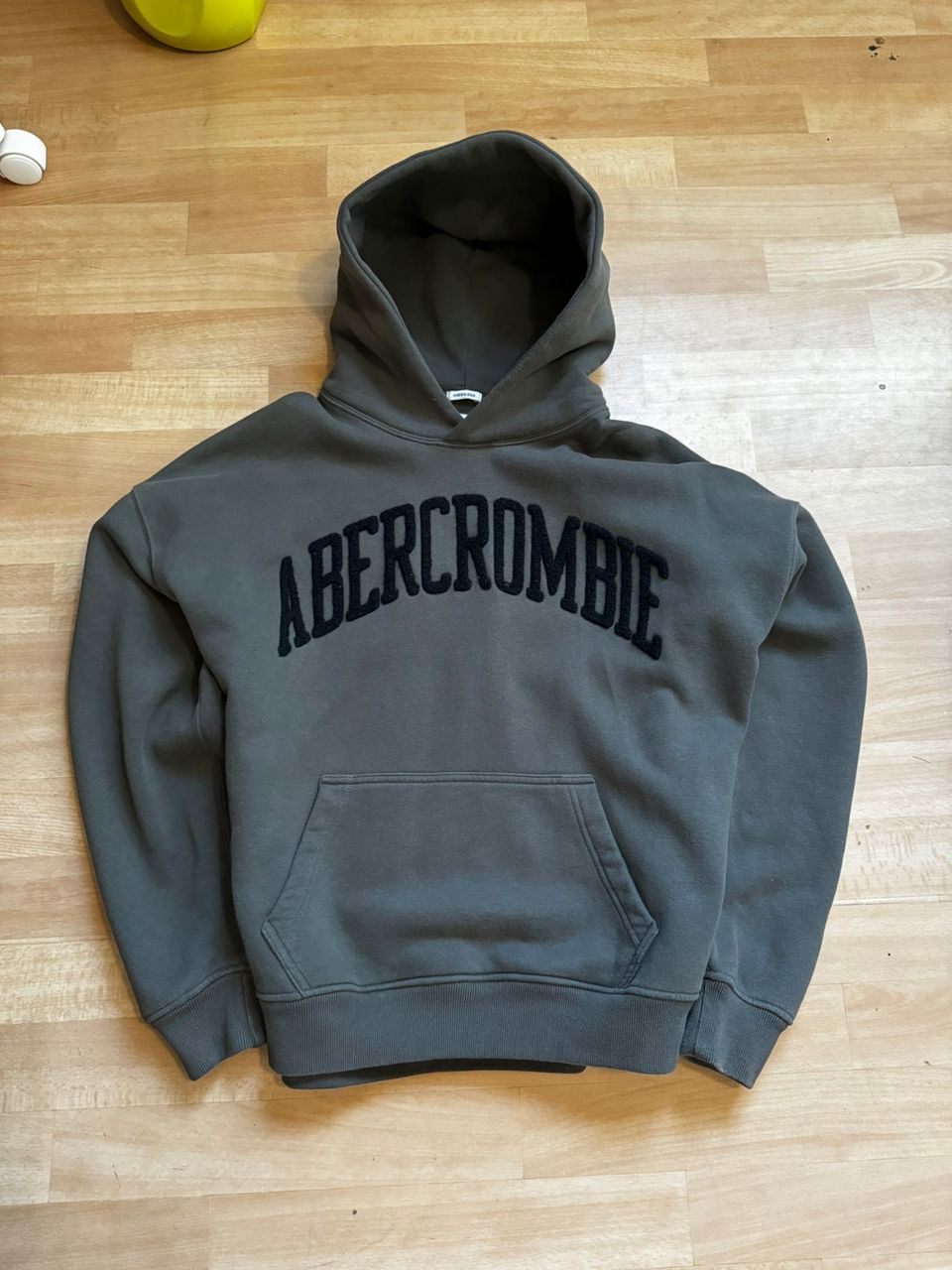 Abercrombie huppari