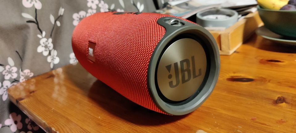 JBL Xtreme