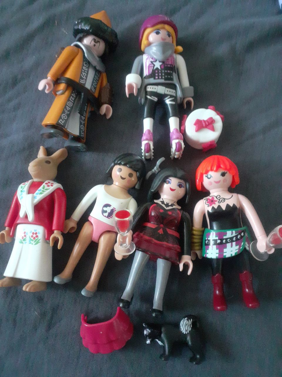 Playmobil hahmoja