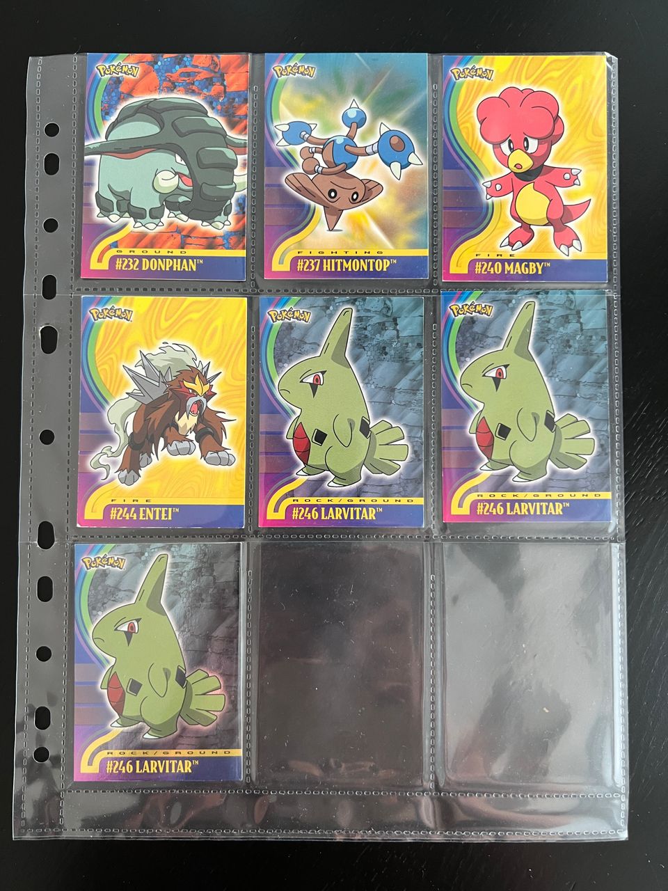 Pokemon Topps kortteja