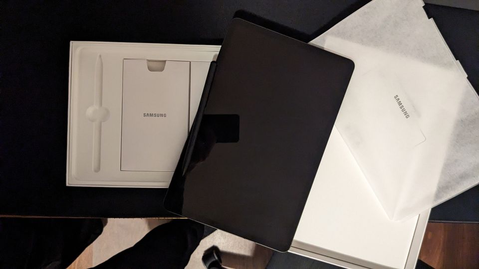 Samsung Galaxy Tab S8 Wifi 8GB/128GB uudenveroinen