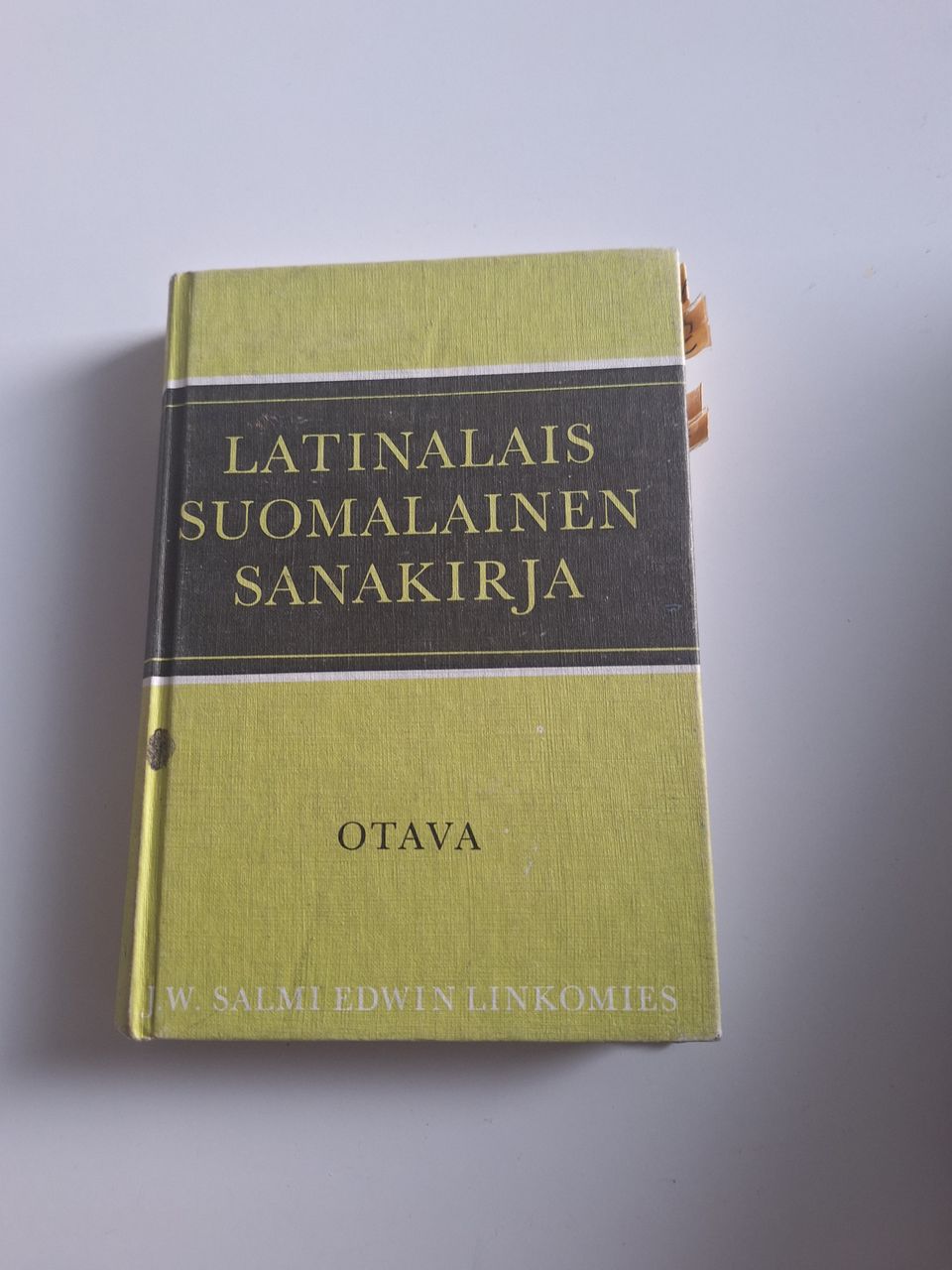 Latinalais suoalainen sanakirja