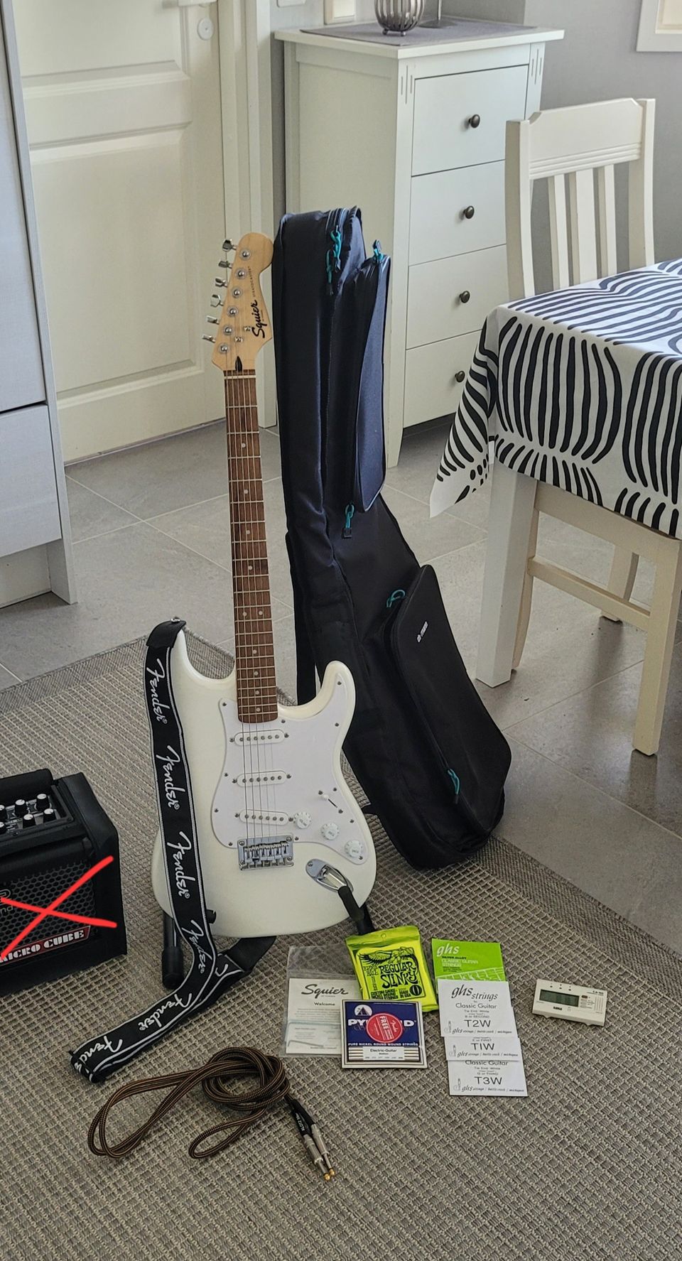 Squier Stratocaster -paketti