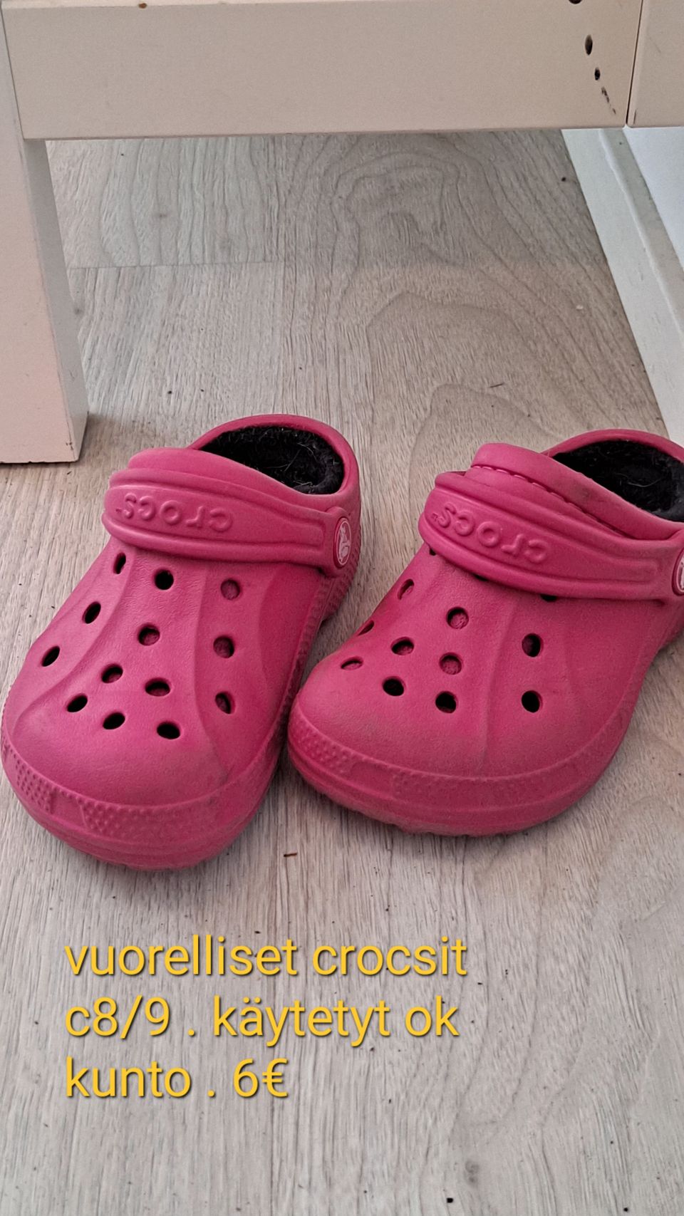 Lämpö crocsit