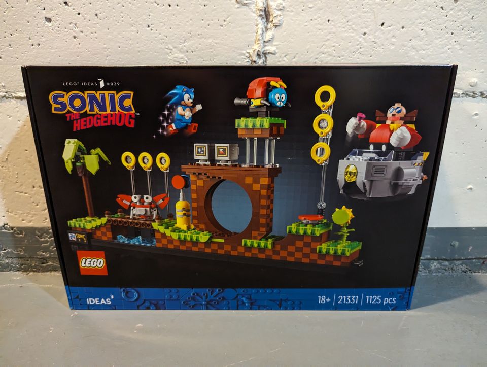 LEGO Ideas 21331 Sonic the Hedgehog™ – Green Hill Zone