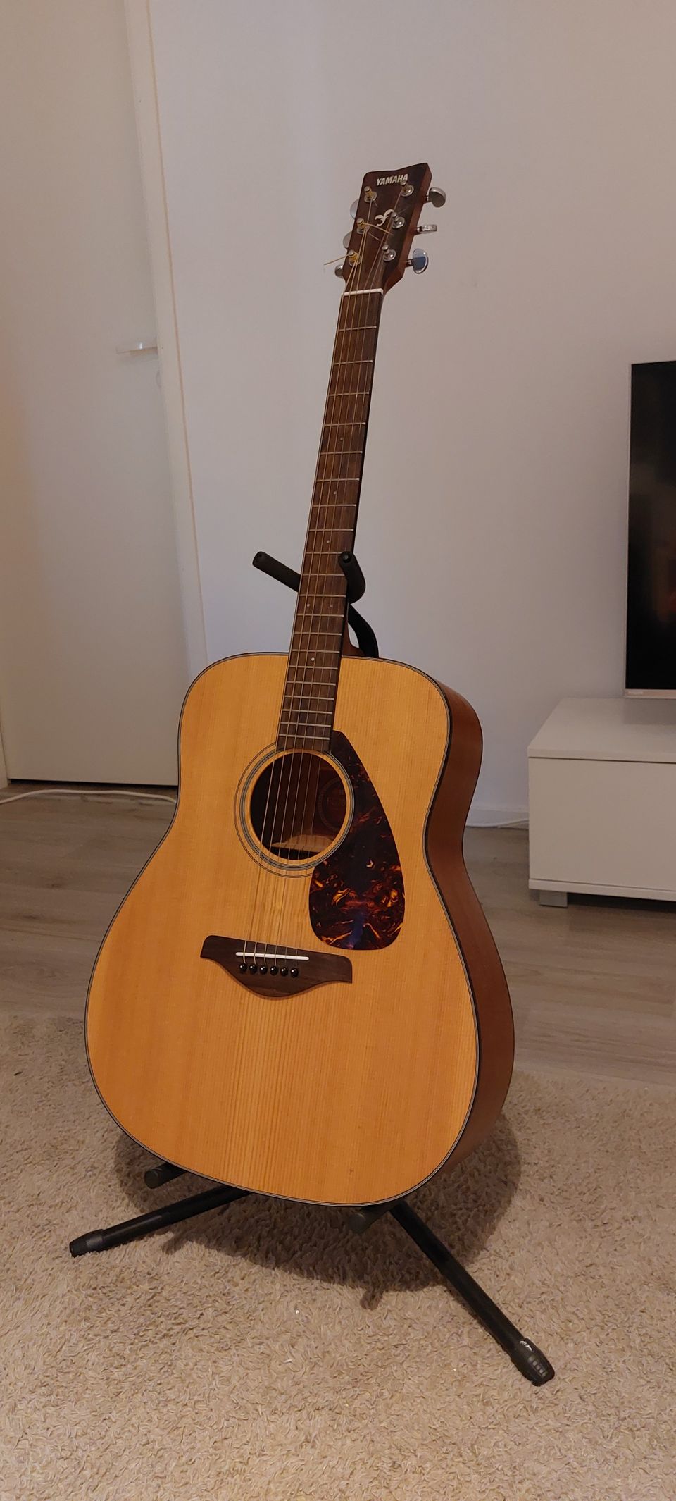 YAMAHA FG 700 MS