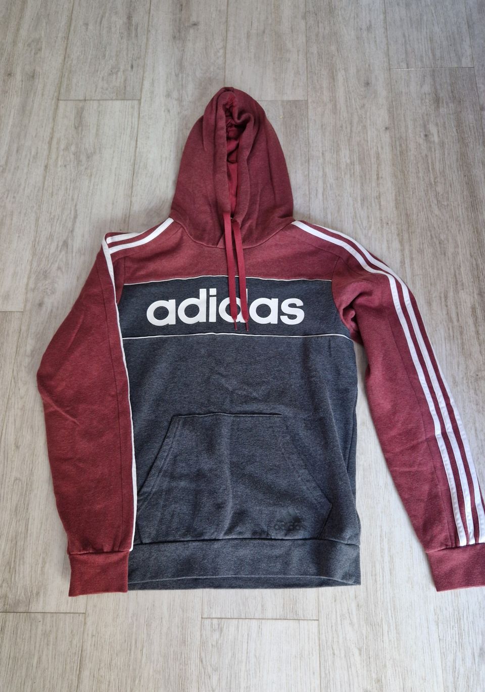 Adidas huppari koko S