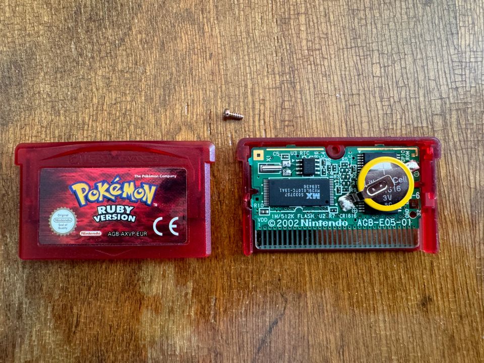 Pokemon Ruby GBA (uusi paristo!)