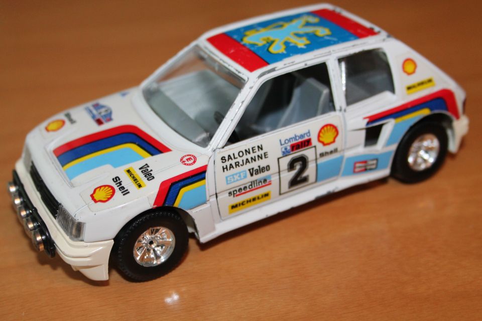 Timo Salonen B-ryhmä vintage 80-luku ralliauto 1984 Italia vanha Peugeot 205