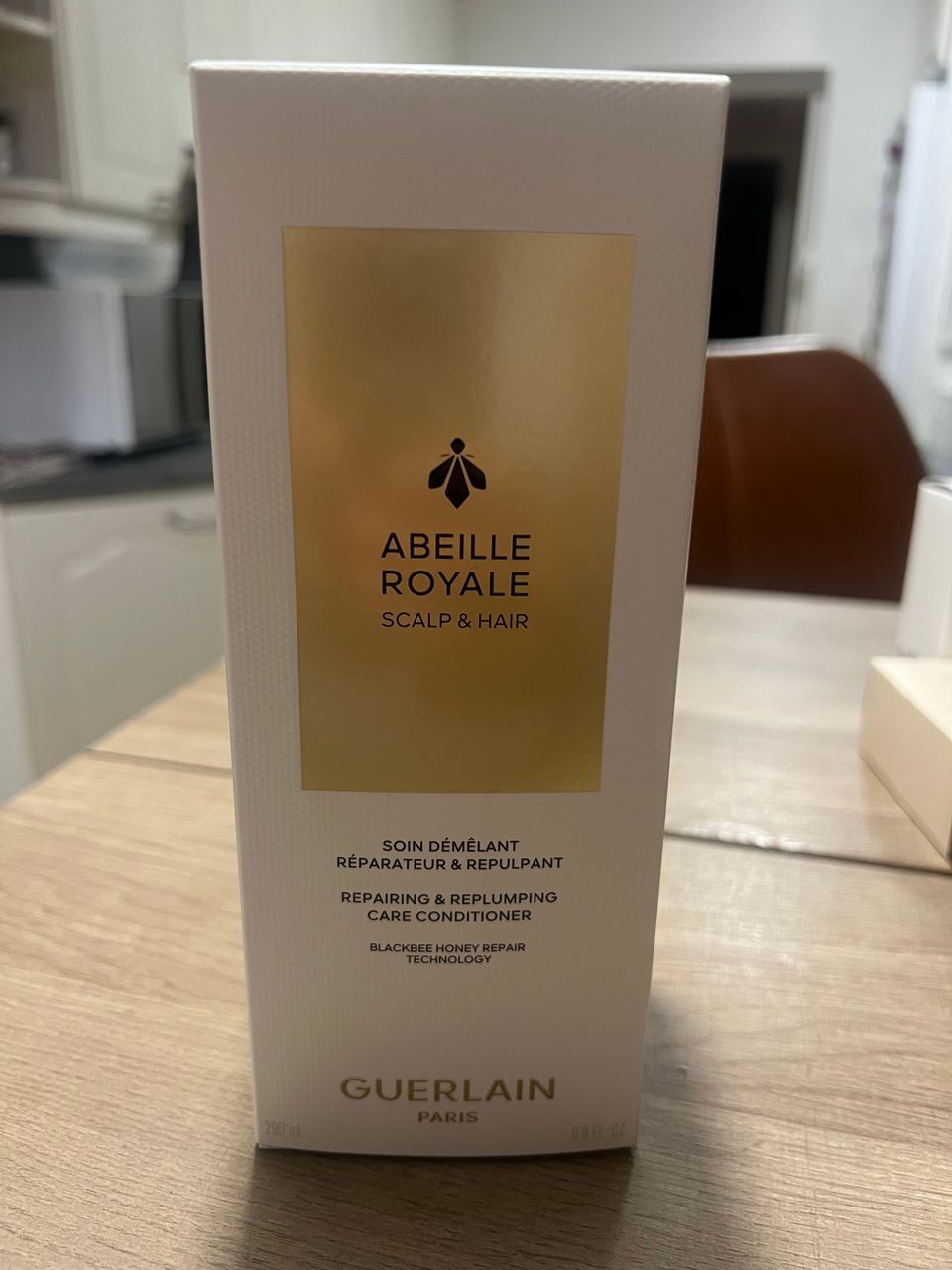 Guerlain Abeille Royale scalp&hair hoitoaine