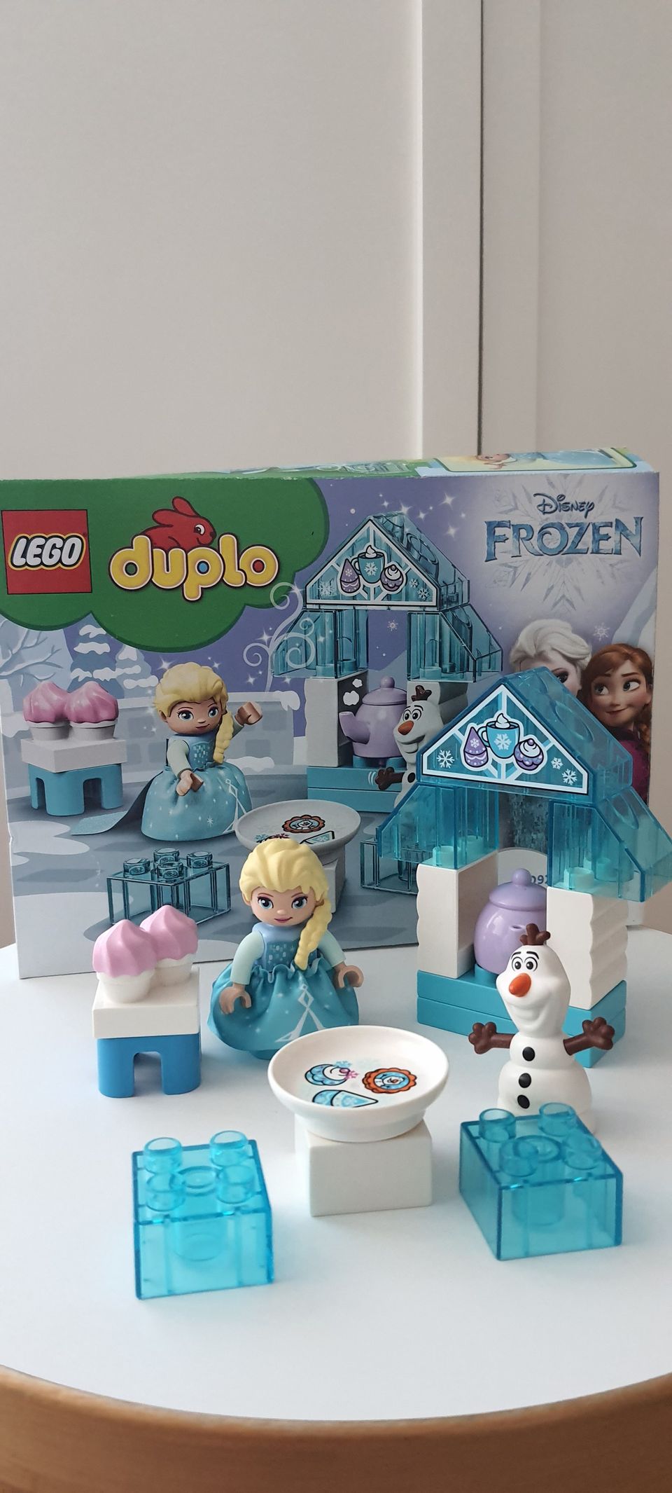 Lego duplo Elsan ja Olafin teekutsut