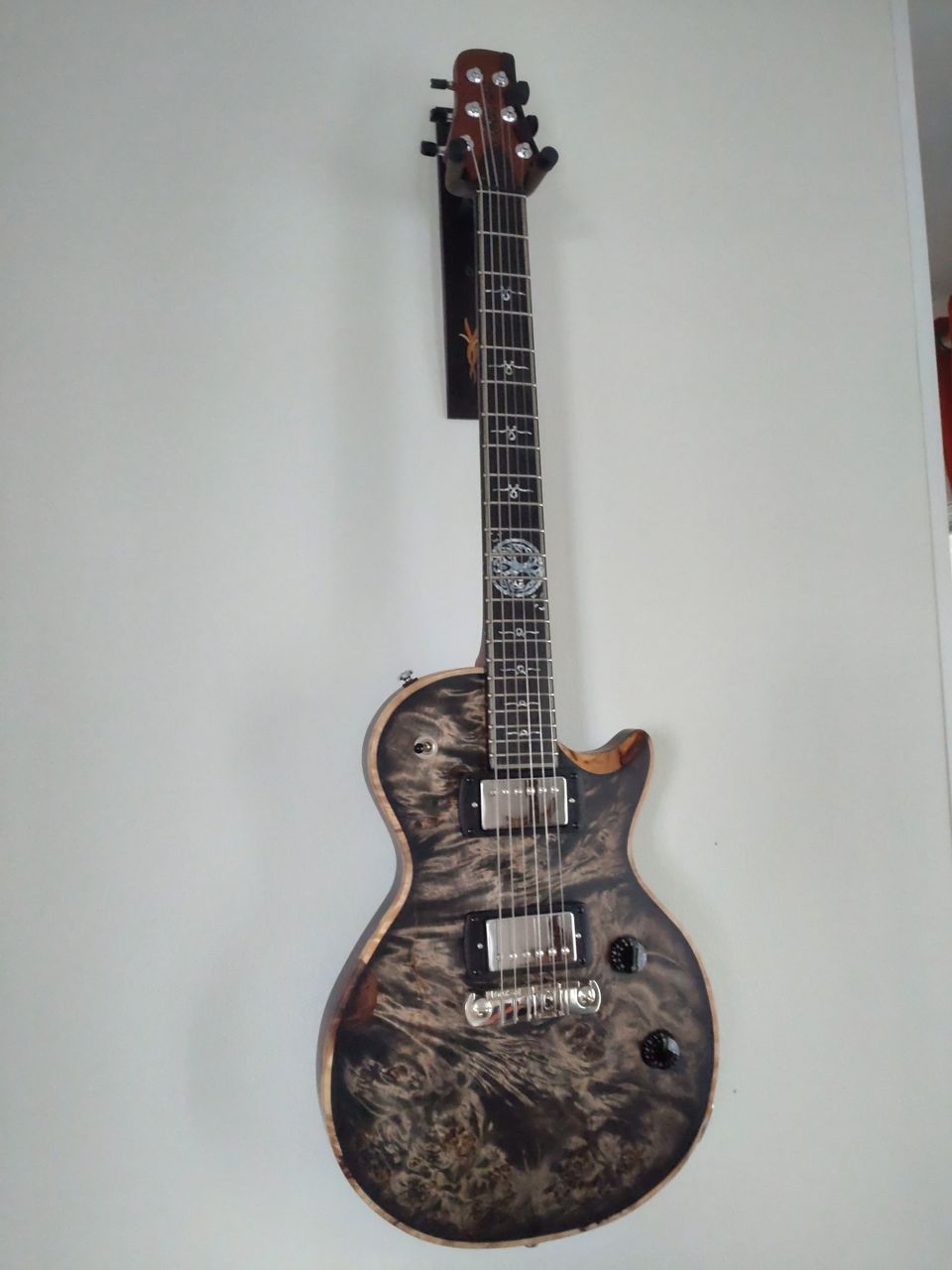 Mithans Guitars Kyoto Confusion (custom kitara 2022)