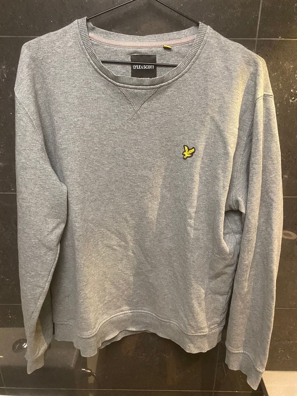 Lyle&Scott college