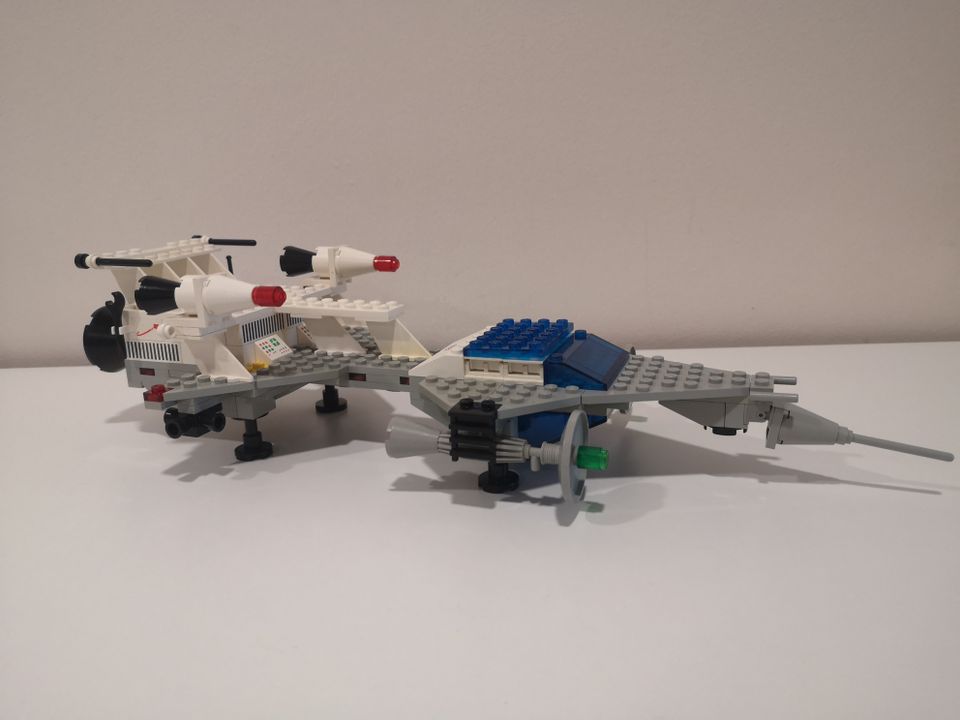 Lego 6929 Starfleet Voyager